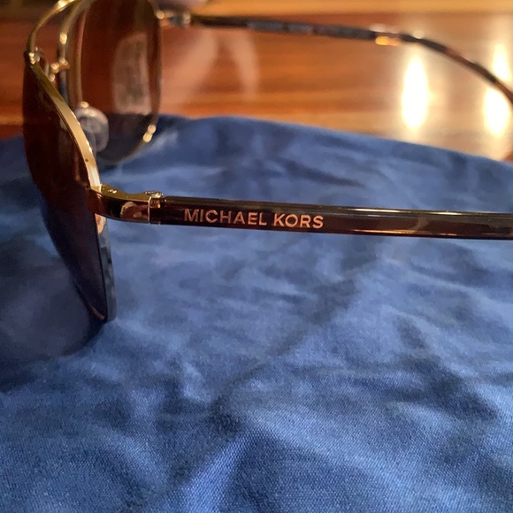?NWT MIchael Kors San Jose Tortoise Sunglasses? main image 11